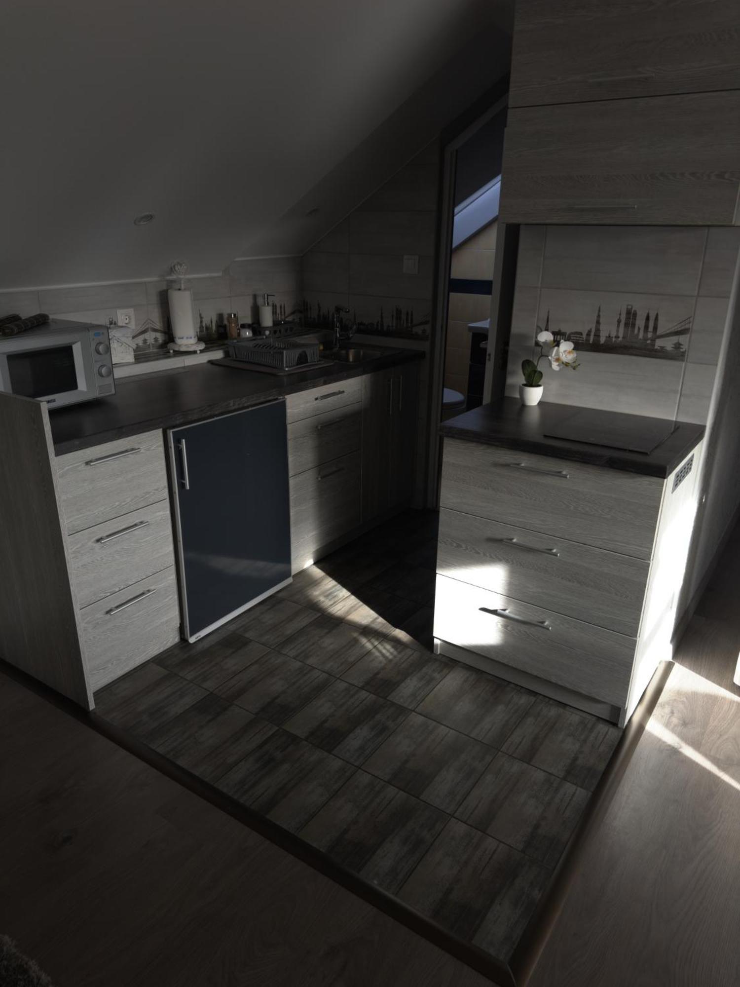 Rozsa Apartman Alsoors Bilik gambar